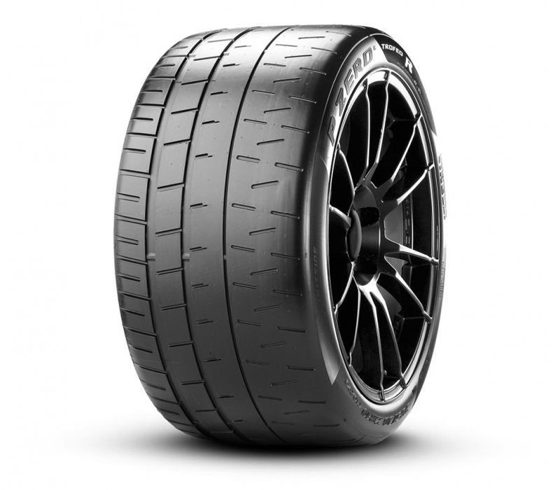 Pirelli PZERO TROFEORace (MC) tyre