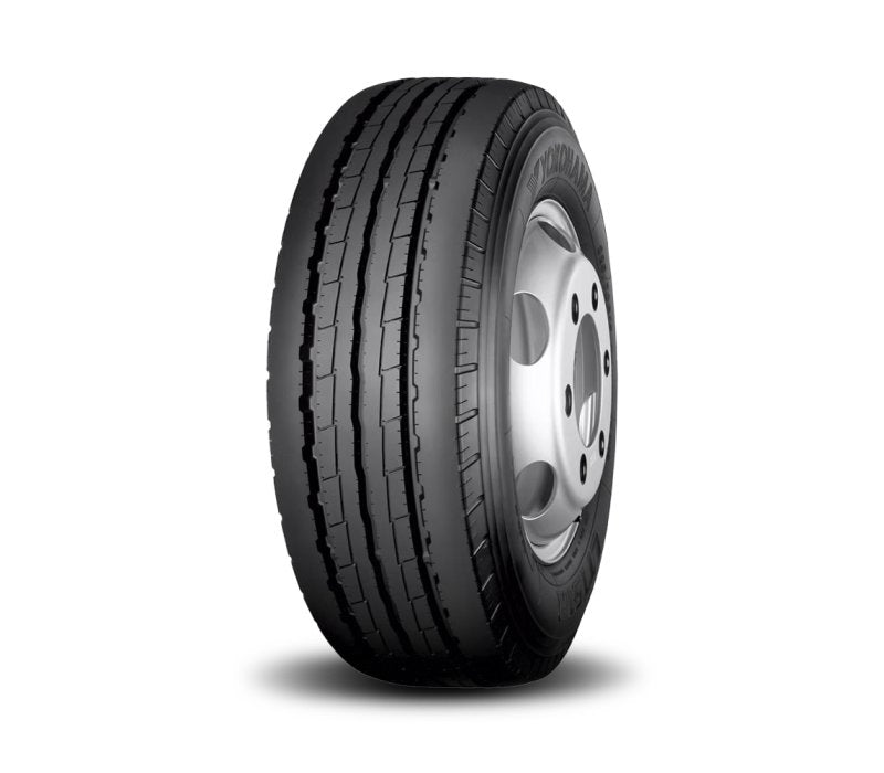 Yokohama LT151 tyre