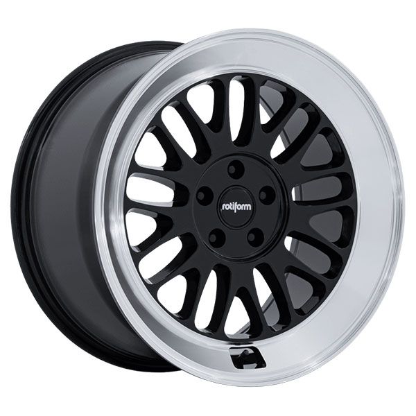 Rotiform SCP Gloss Black with Diamond Cut Lip wheel