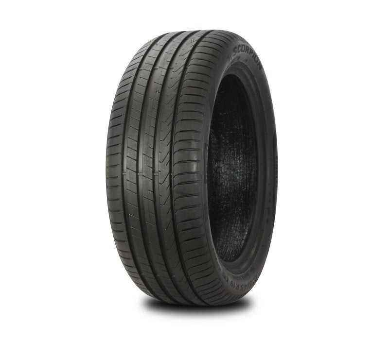 Pirelli SCORPION ELT tyre