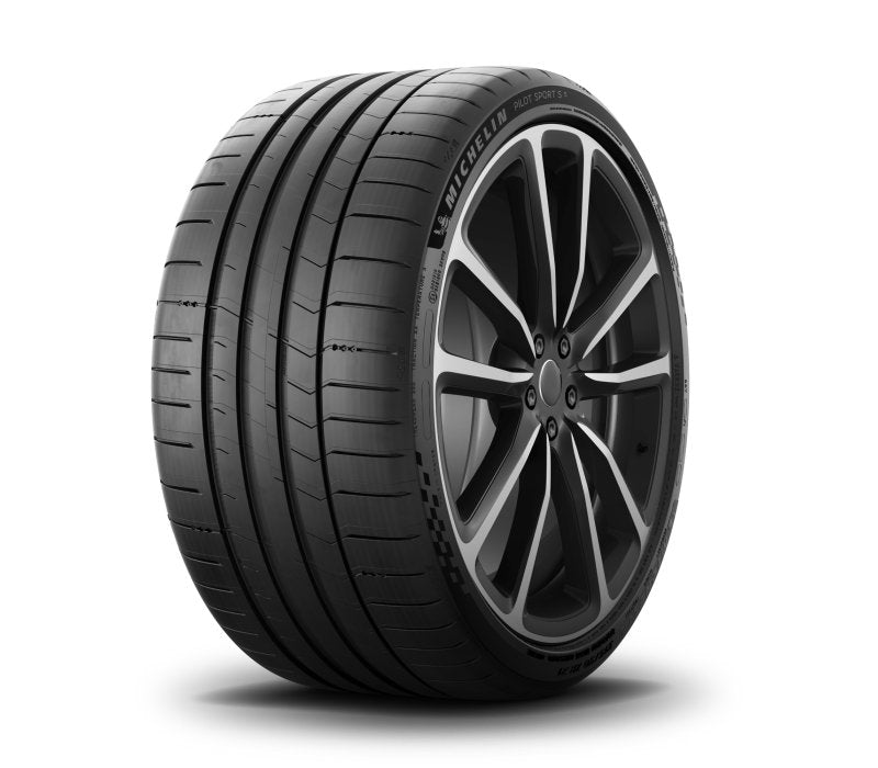 Michelin Pilot Sport S5 tyre