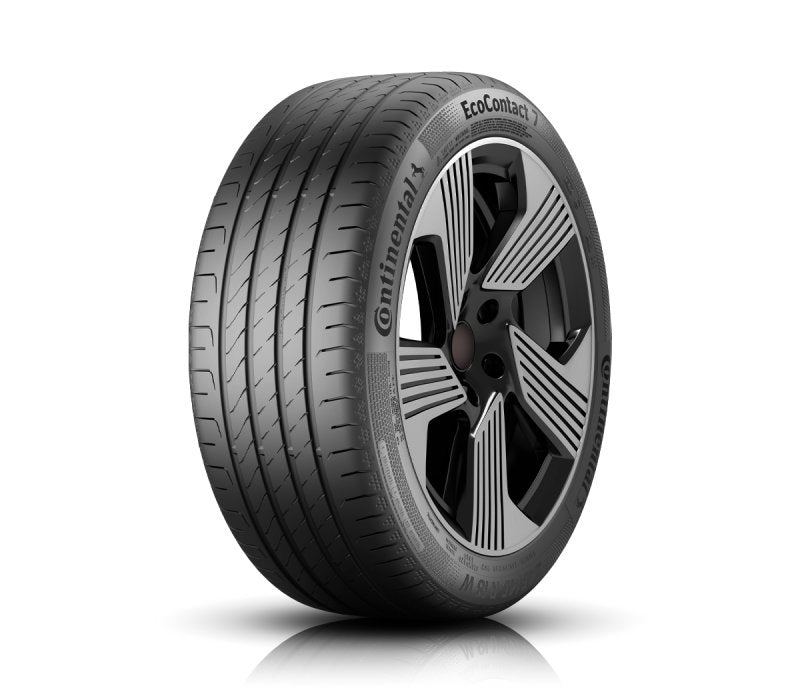 Continental WorldContact 4x4 tyre